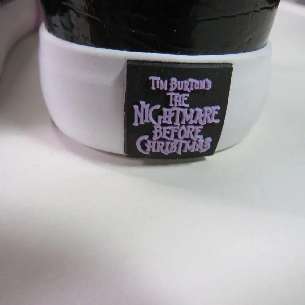 Nightmare Before Christmas sneakers shoes high tops w holographic Size 11 NEW